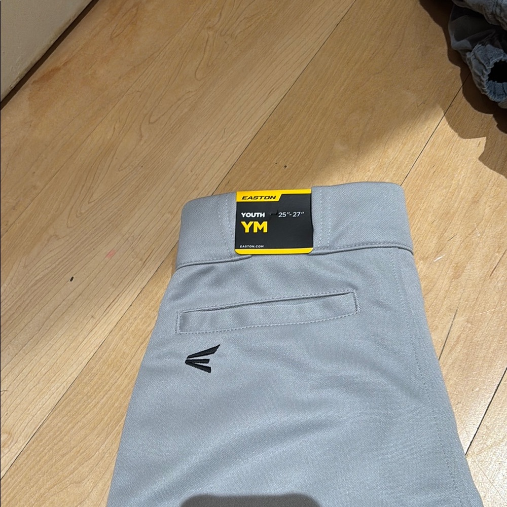 Easton Youth Silver Baseball Pants Size Medium BRAND NEW